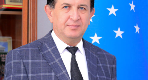 Shuxrat Jumayevich Teshayev