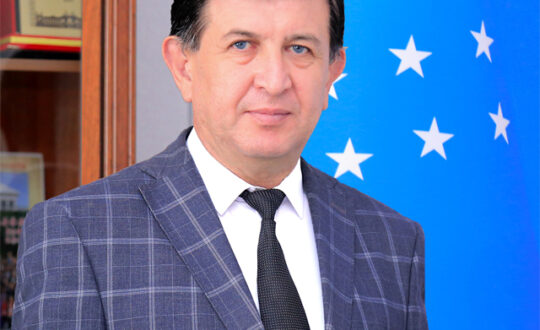 Shuxrat Jumayevich Teshayev