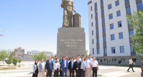 Institutga xitoylik hamkorlar tashrif buyurishdi1