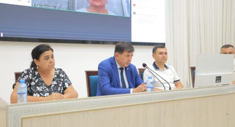 Talabalar va ularning ota-onalari bilan onlayn muloqot tashkil etildi1