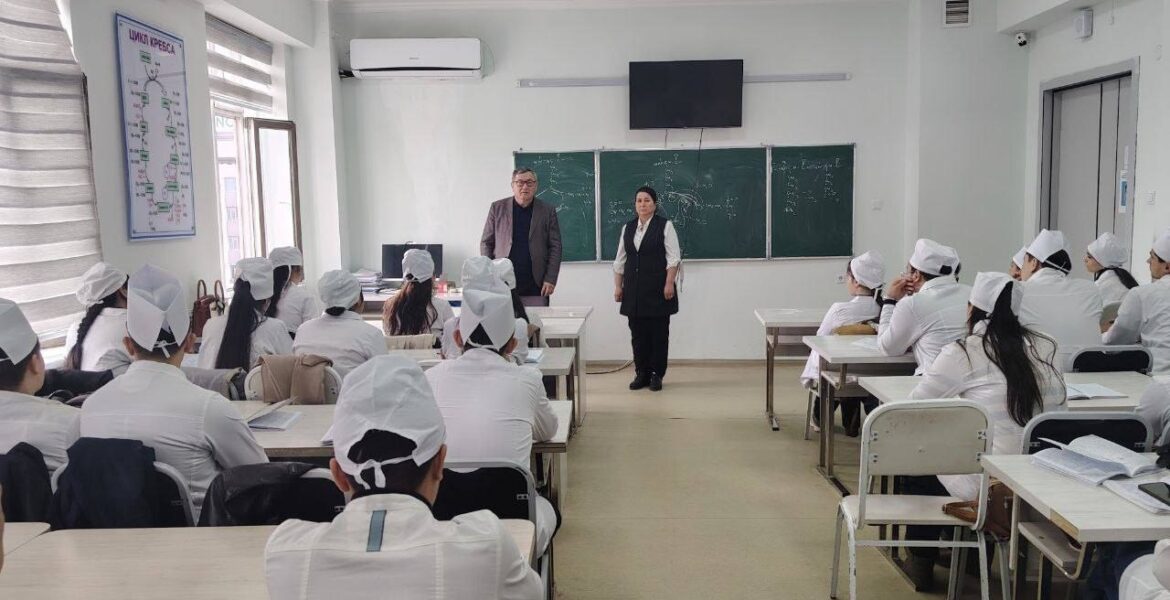 Buxoro davlat tibbiyot institutida “Korrupsiyaga qarshi kurashish haftaligi” boshlandi1